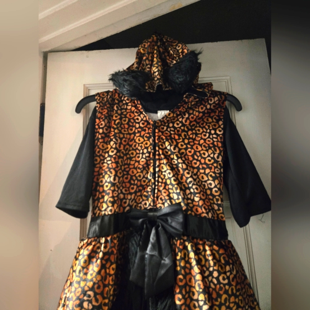 Leopard Dress Halloween Costume for Girls Dress and Tail XL (14-16) - Picture 6 of 6
